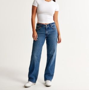 Abercrombie curve love baggy jeans. 26L